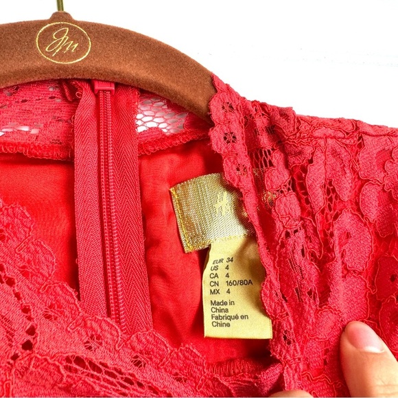 H&M Women’s Red Lace Dress Long sleeve Open Back Knee Length Gold label Sz 4 - Picture 6 of 14